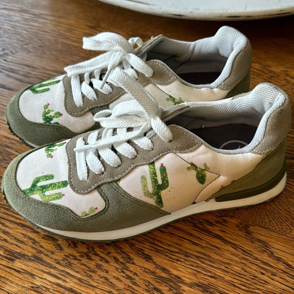 Inkkas Cactus Shoes Boho Women's sz 8 Prickly Jogger - Picture 2 of 8